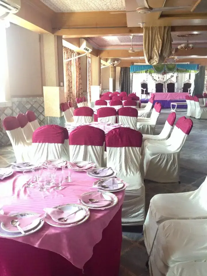 Top 5 Marriage Halls in Jhelum