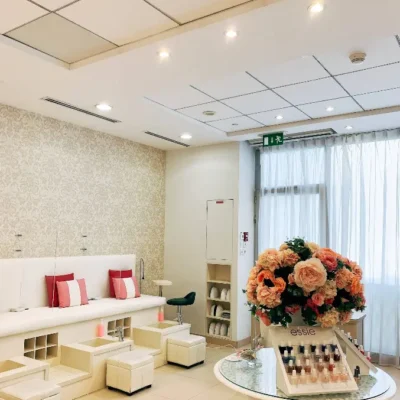 Discover The Cure – Your Gateway to Glamour & Wellness in Dubai